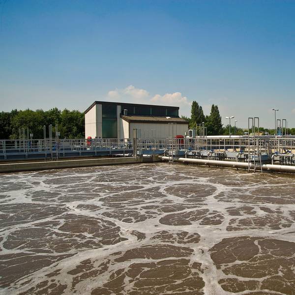 Das Bild zeigt das Klärwerk Stammheim der Stadtentwässerungsbetriebe Köln.