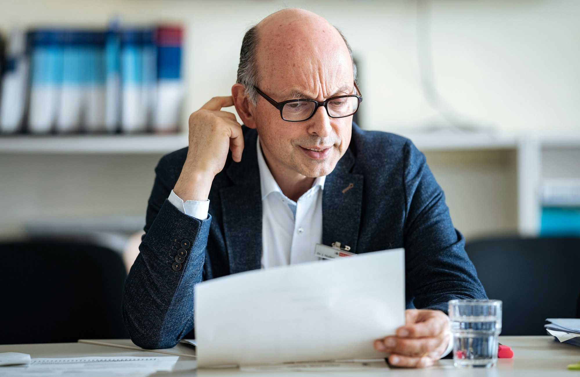 Gesundheitsamtsleiter Johannes Nießen warnt vor dem Elften Elften