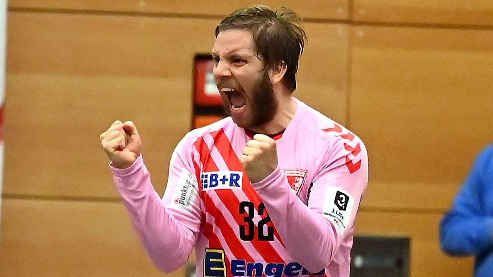 22.10.2022, Handball-Longericher SC Köln - TuS Spenge
TW: Valentin Inzenhofer (Longerich)
Foto: Uli Herhaus