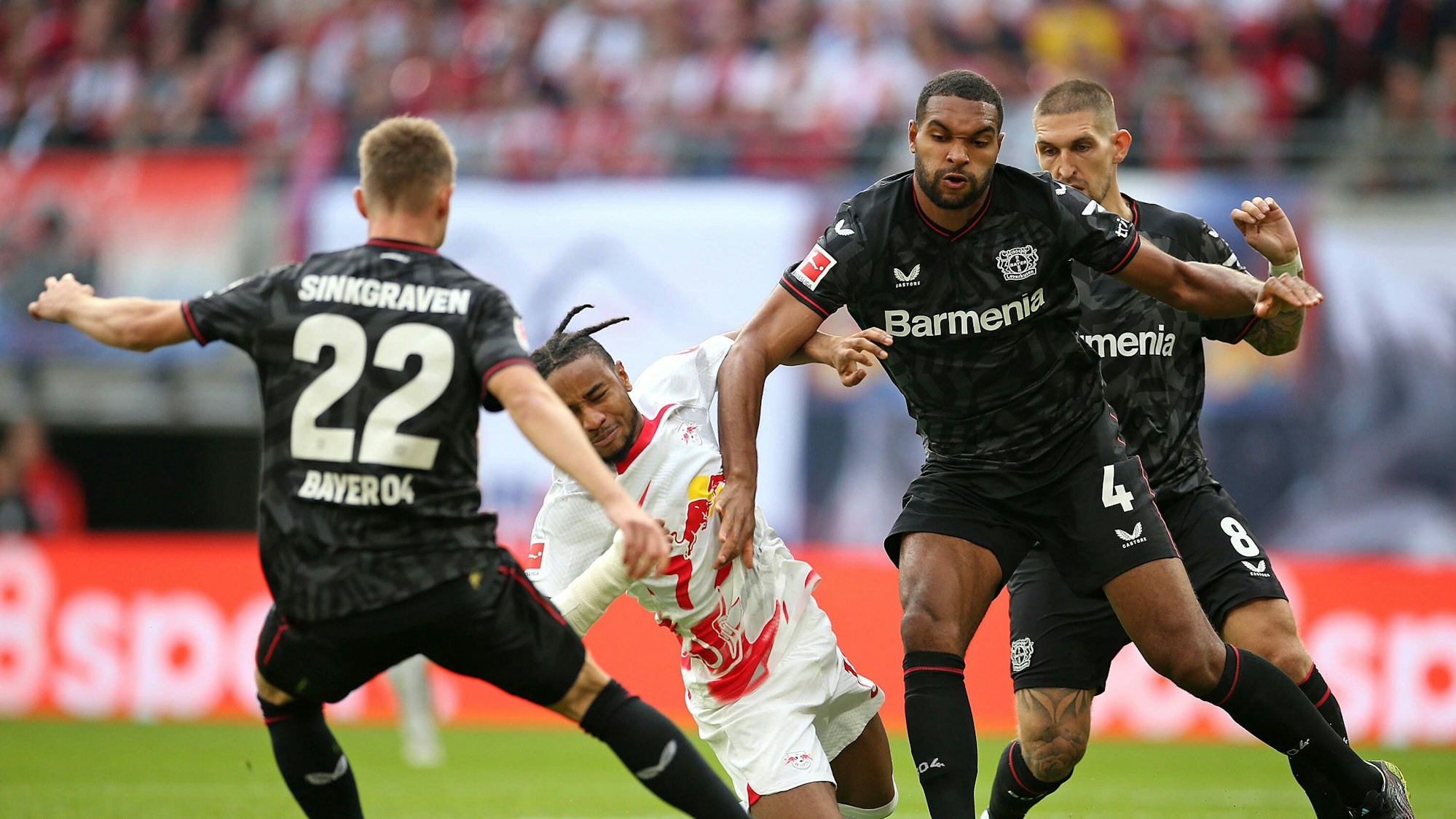 Spieler von Bayer 04 Leverkusen in Aktion. Derzeit ist das Team unterwegs in den USA.