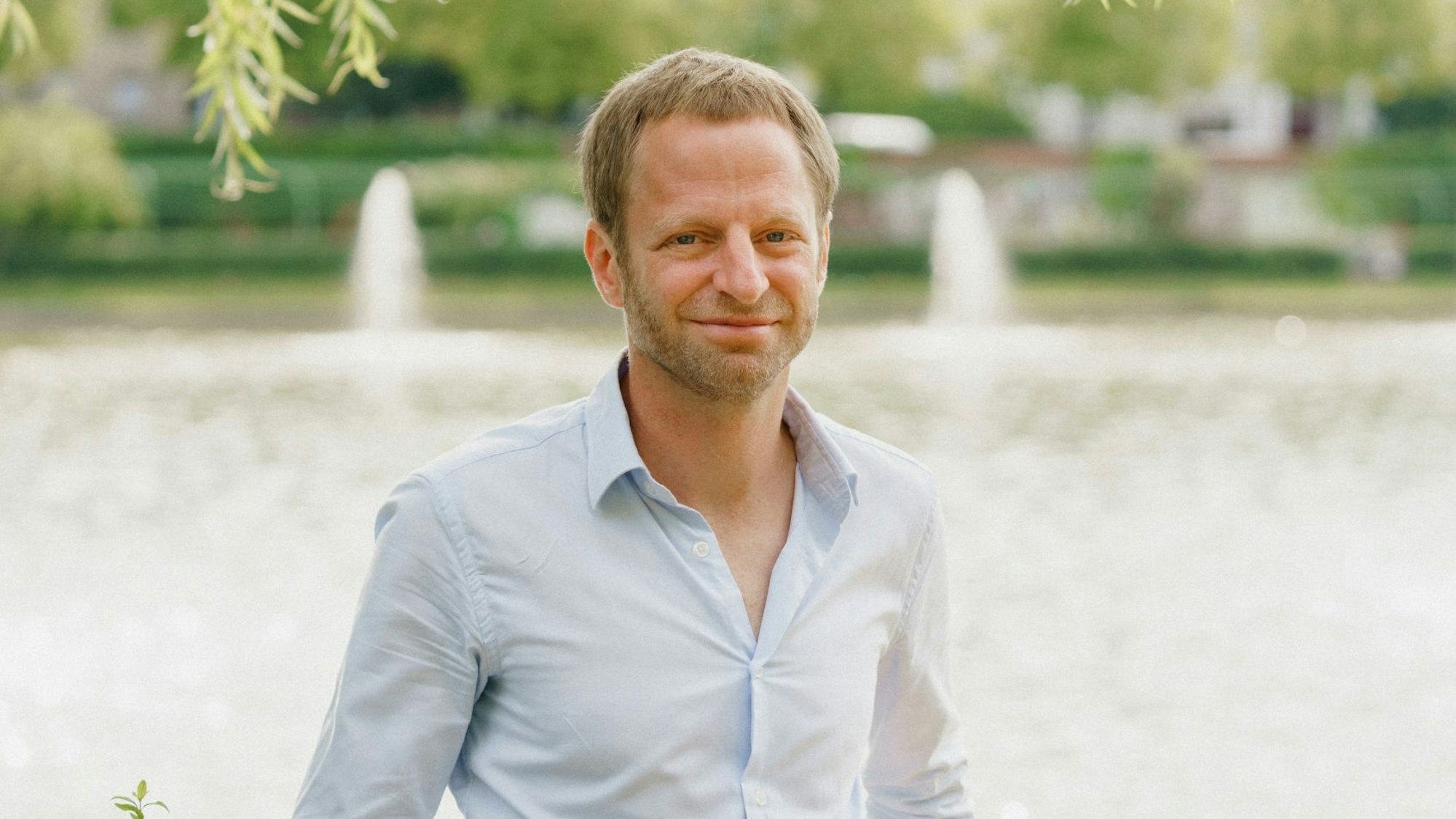 Ein Porträt des Journalisten Tillmann Prüfer