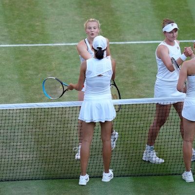 Profi-Spielerinnen beim Tennis-Turnier in Wimbledon