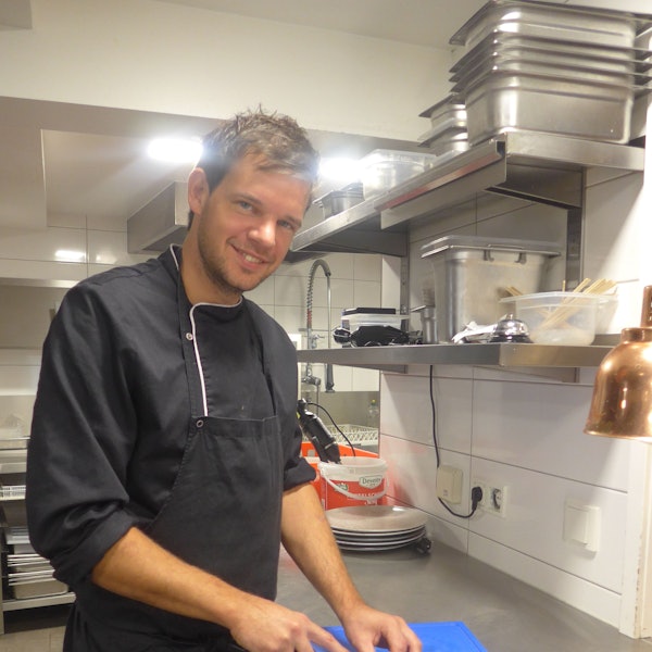 Seit zweieinhalb Jahren kocht Manuel Wehling in Nümbrecht für seine Gäste.