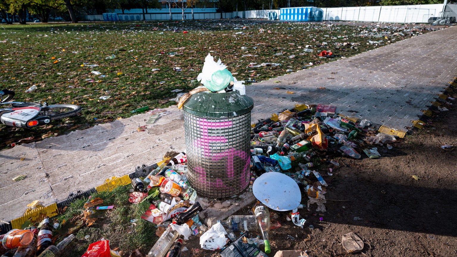 Bilanzspaziergang mit Andreas Hupke und Markus Vogt - Zülpicher Straße