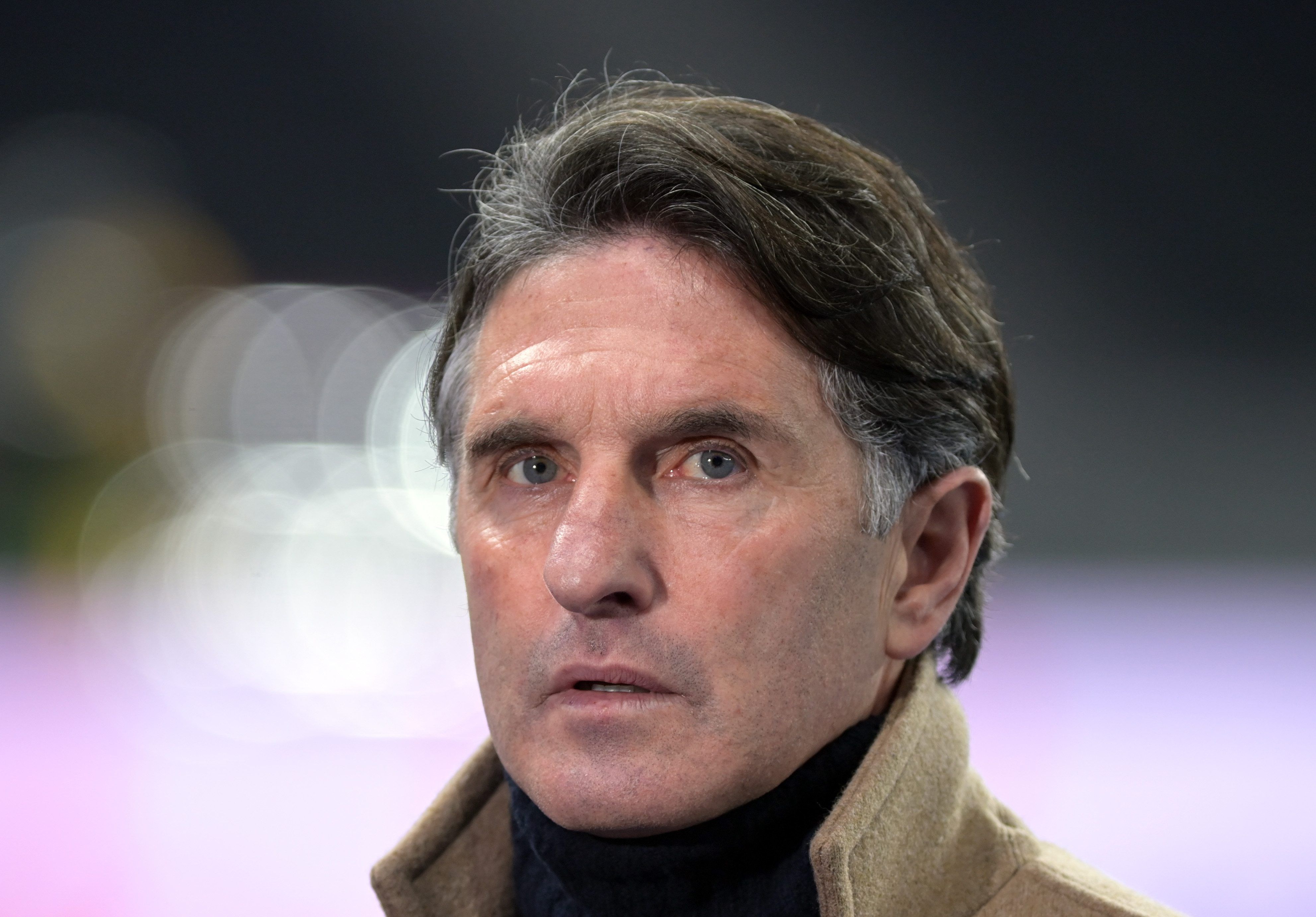 Fußballt-Trainer Bruno Labbadia ist in einer Nahaufnahme zu sehen.