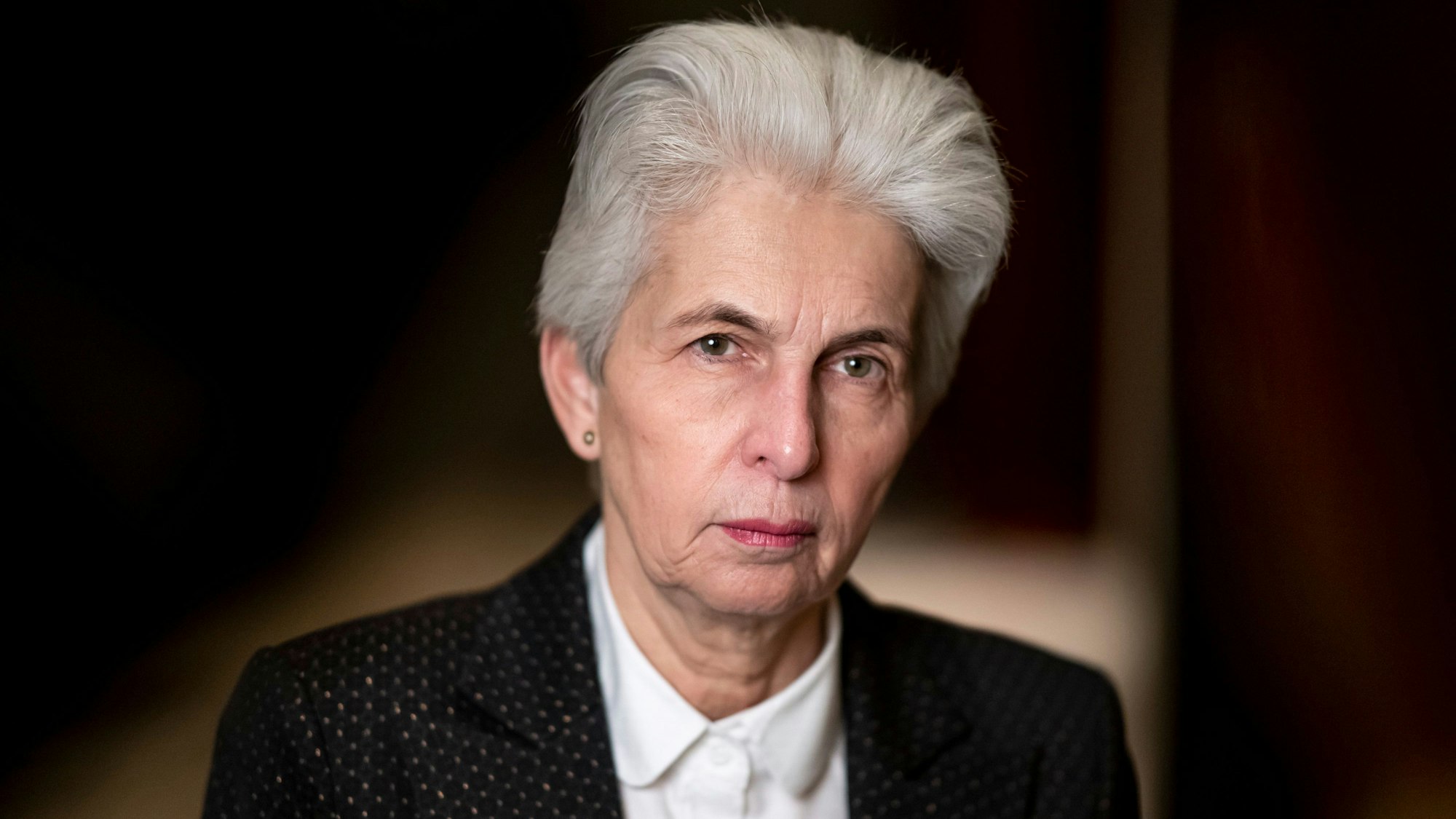 Marie-Agnes Strack-Zimmermann (FDP), Vorsitzende des Verteidigungsausschuss des Bundestags, nimmt am "Frauen100x Politics-Dinner" im Berliner Luxushotel Adlon teil.