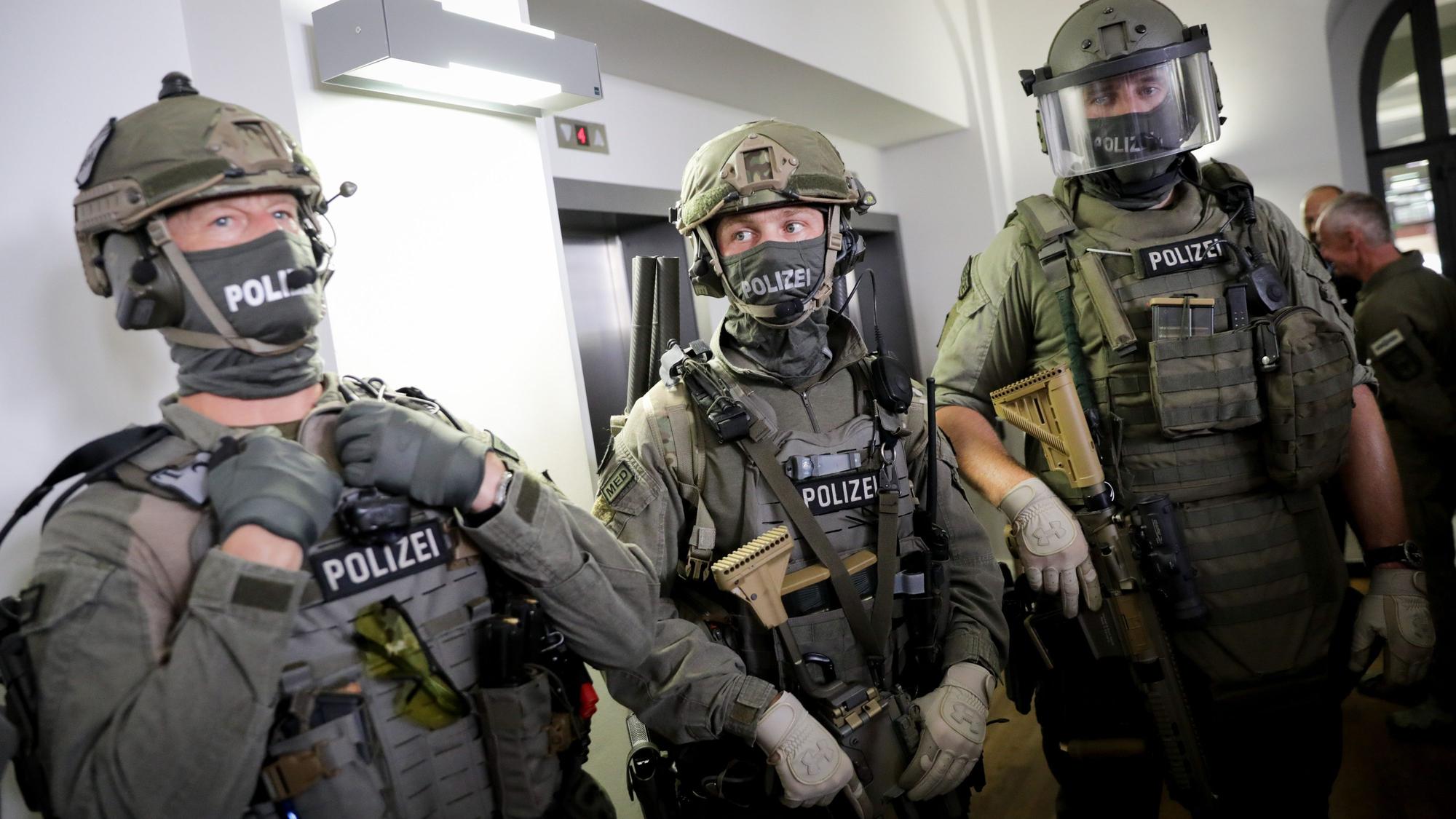 Elitepolizisten der GSG-9 führten die Razzia Medienberichten zufolge durch. (Symbolbild)