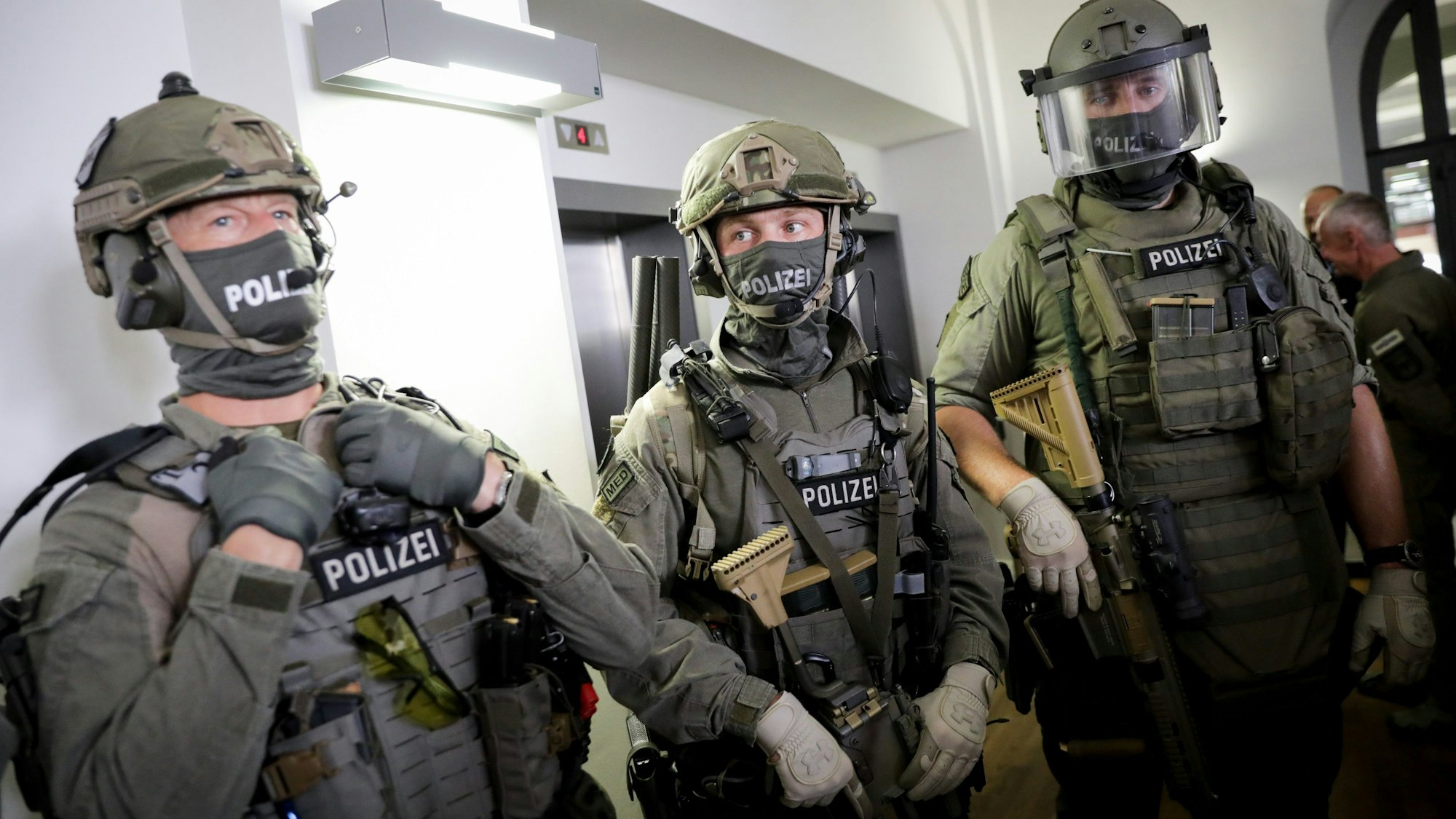 Elitepolizisten der GSG-9 führten die Razzia Medienberichten zufolge durch. (Symbolbild)