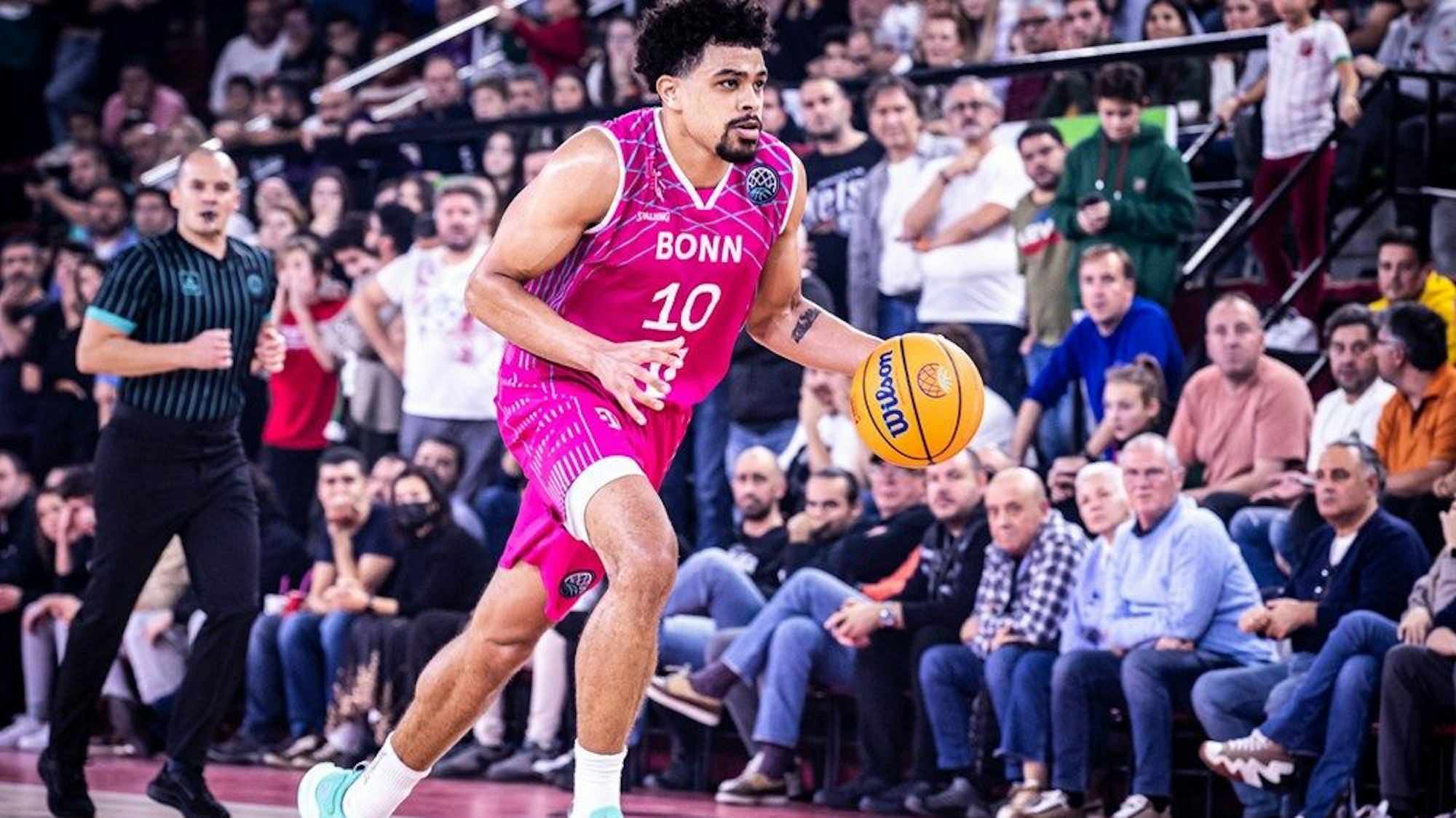 Im Sturmlauf ins Achtelfinale: Collin Malcolm hat mit 20 Punkten großen Anteil am Baskets-Erfolg.