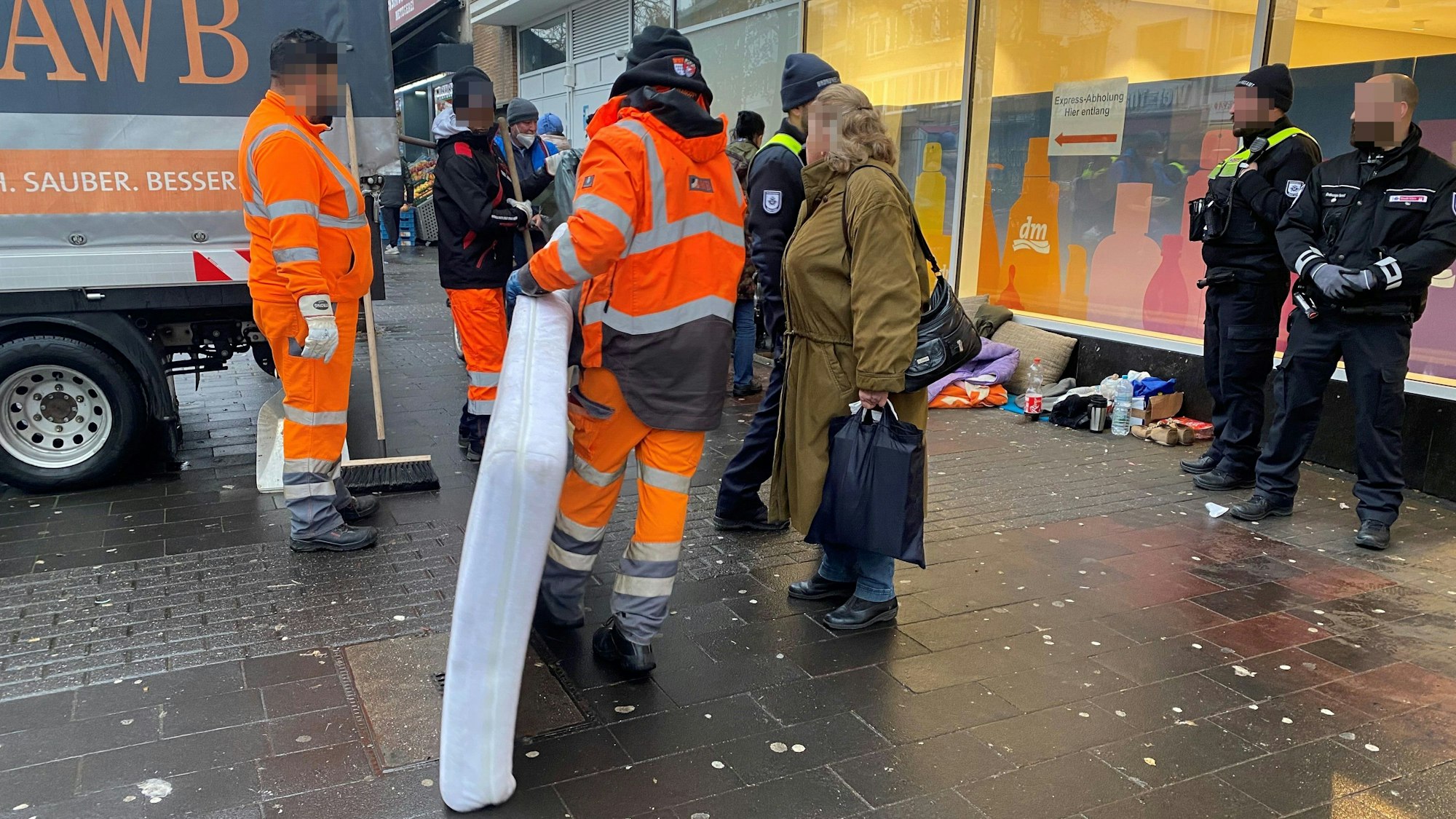 AWB, Aufräumaktion Obdachlose Köln