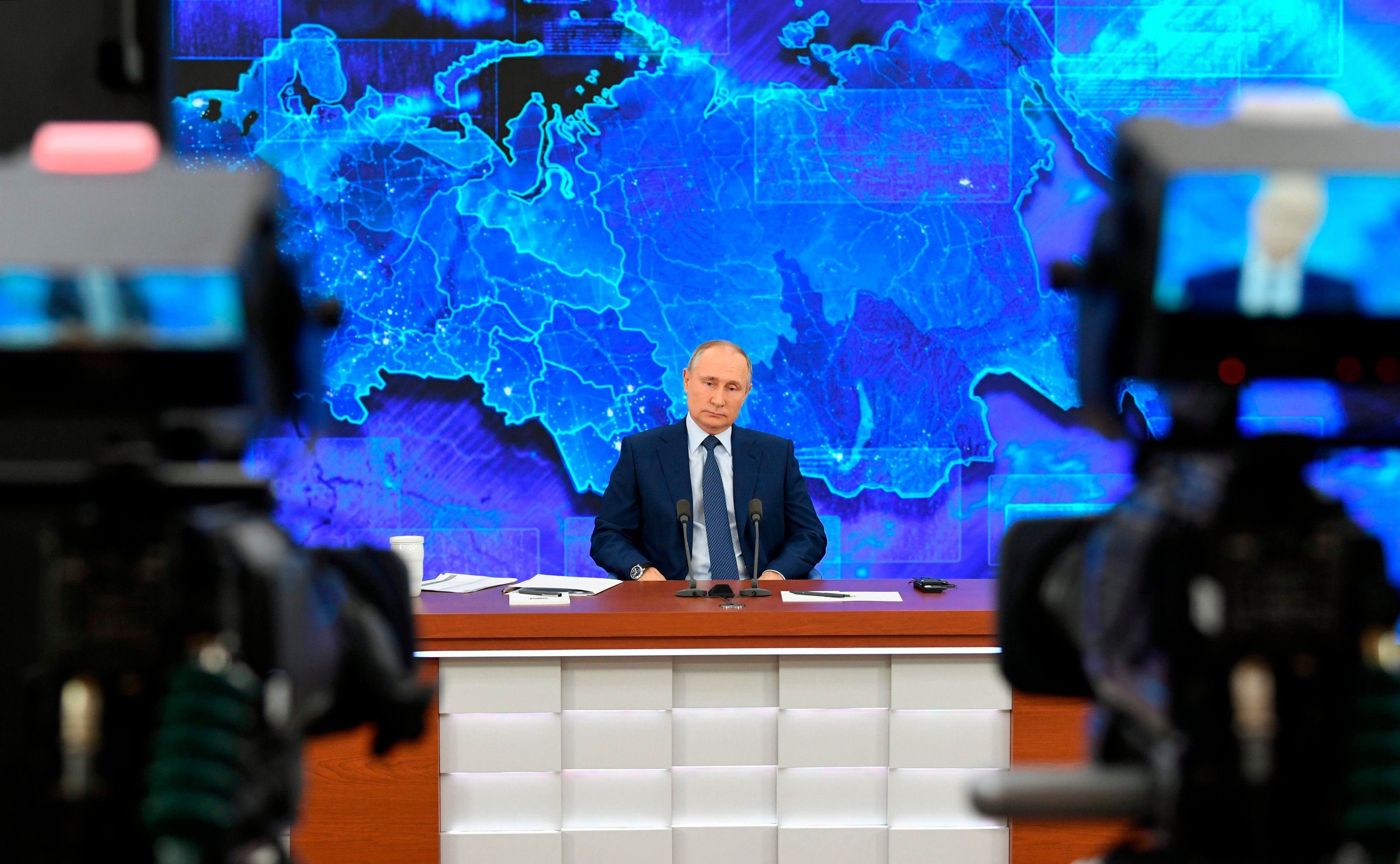 Wladimir Putin bei der großen Pressekonferenz im Jahr 2020
