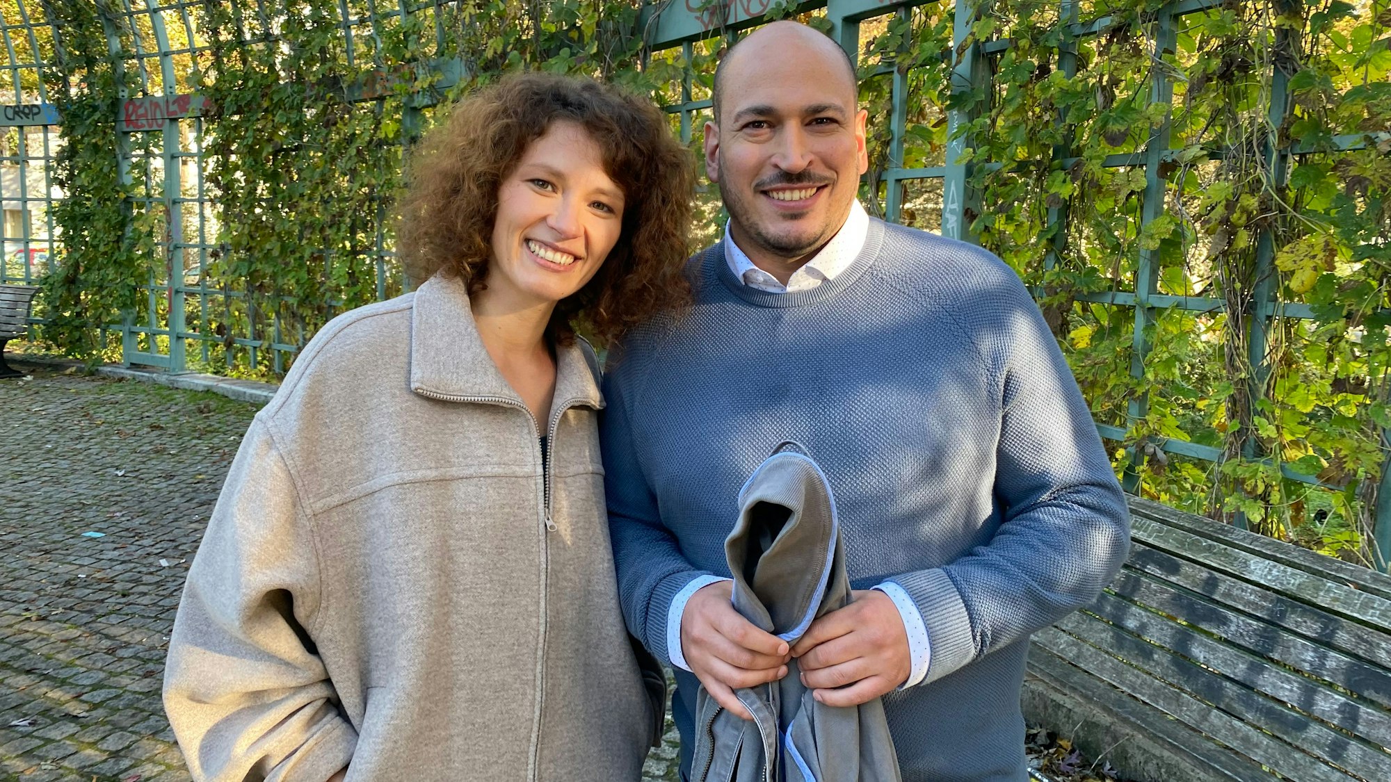 Ricardo Casado aus Waldbröl und seine Lebensretterin Marianne Scheller aus Straufhain.