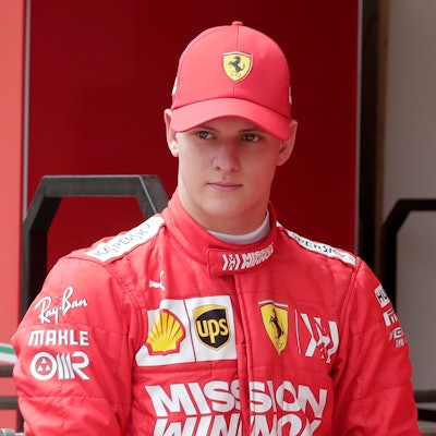 Mick Schumacher, Rennfahrer aus Deutschland, bei seiner ersten Testfahrt im Formel-1-Ferrari.