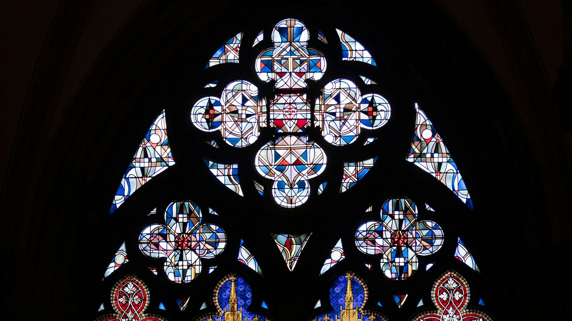 Kirchenfenster im Kölner Dom