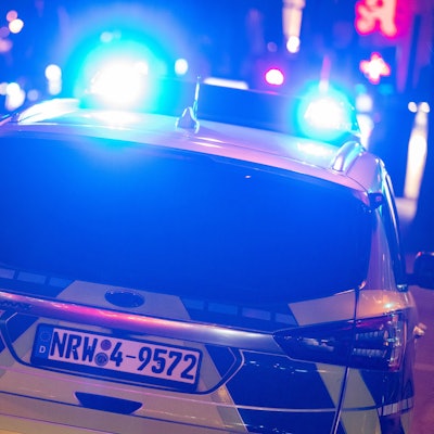 13.05.2022, Köln: Die Polizei ist auf den Ringen im Einsatz. Foto: Uwe Weiser