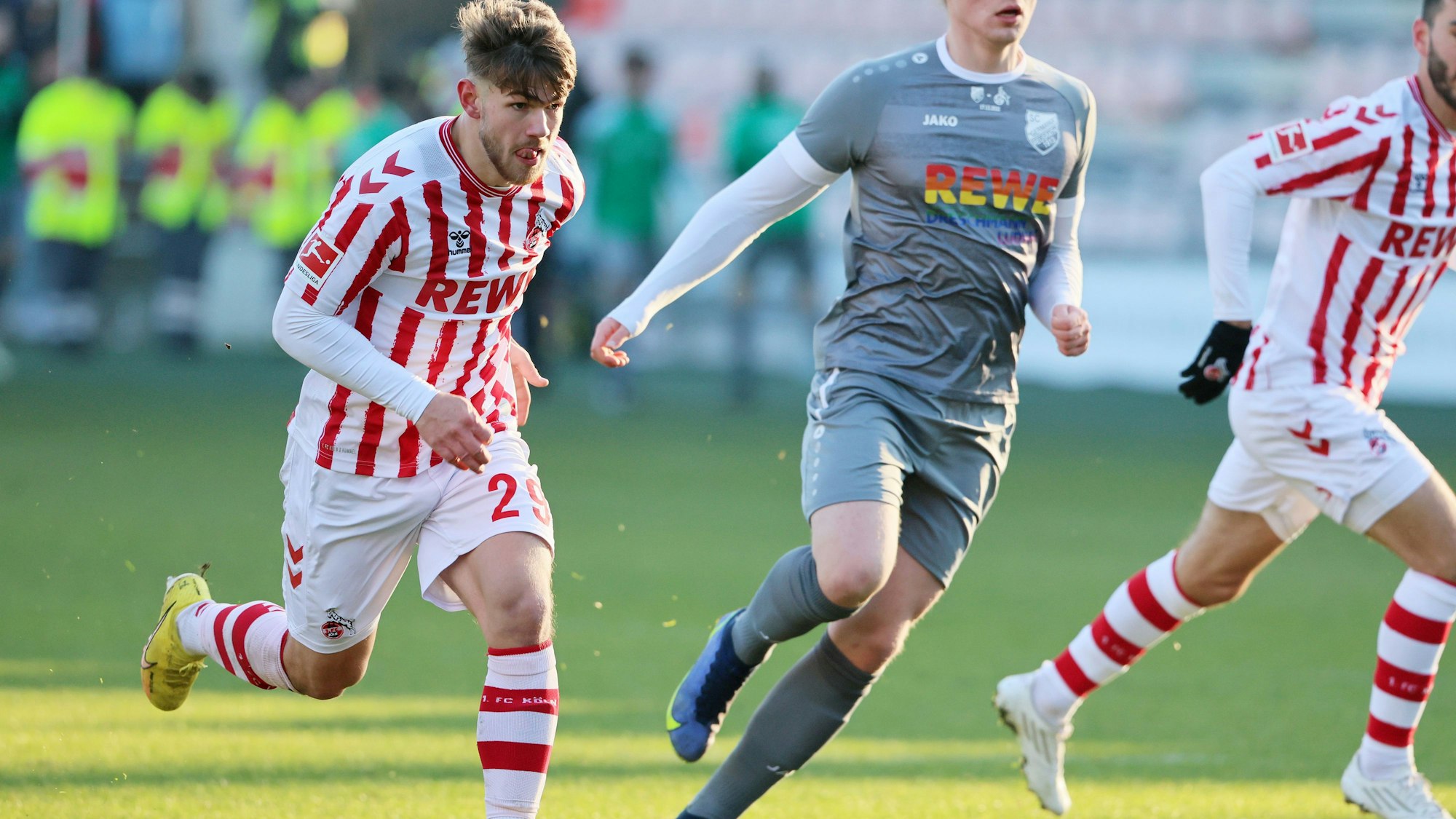 1. FC Köln vs. SC Germania Reusrath, Testspiel, Trainingsspiel, links: Jan Thielmann (1. FC Köln), Bild: Herbert Bucco