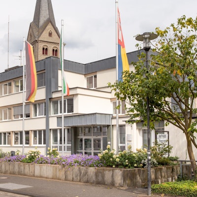 Außenansicht des Rathauses Wiehl.