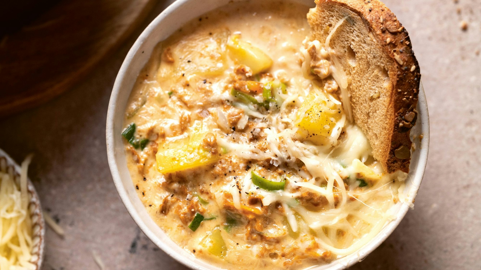 Hack-Lauch-Käsesuppe