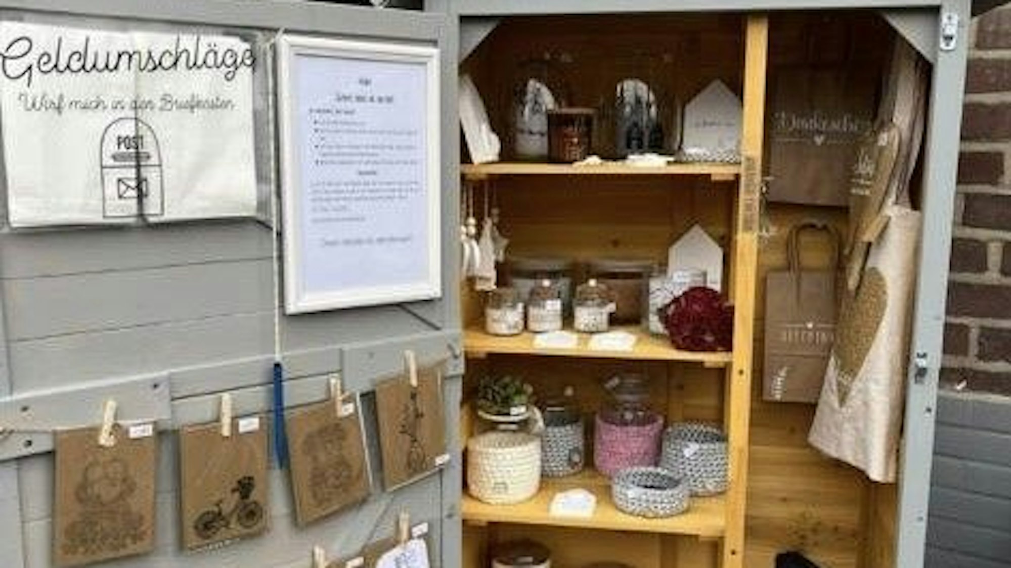 Das Dekohäuschen vor der Haustür