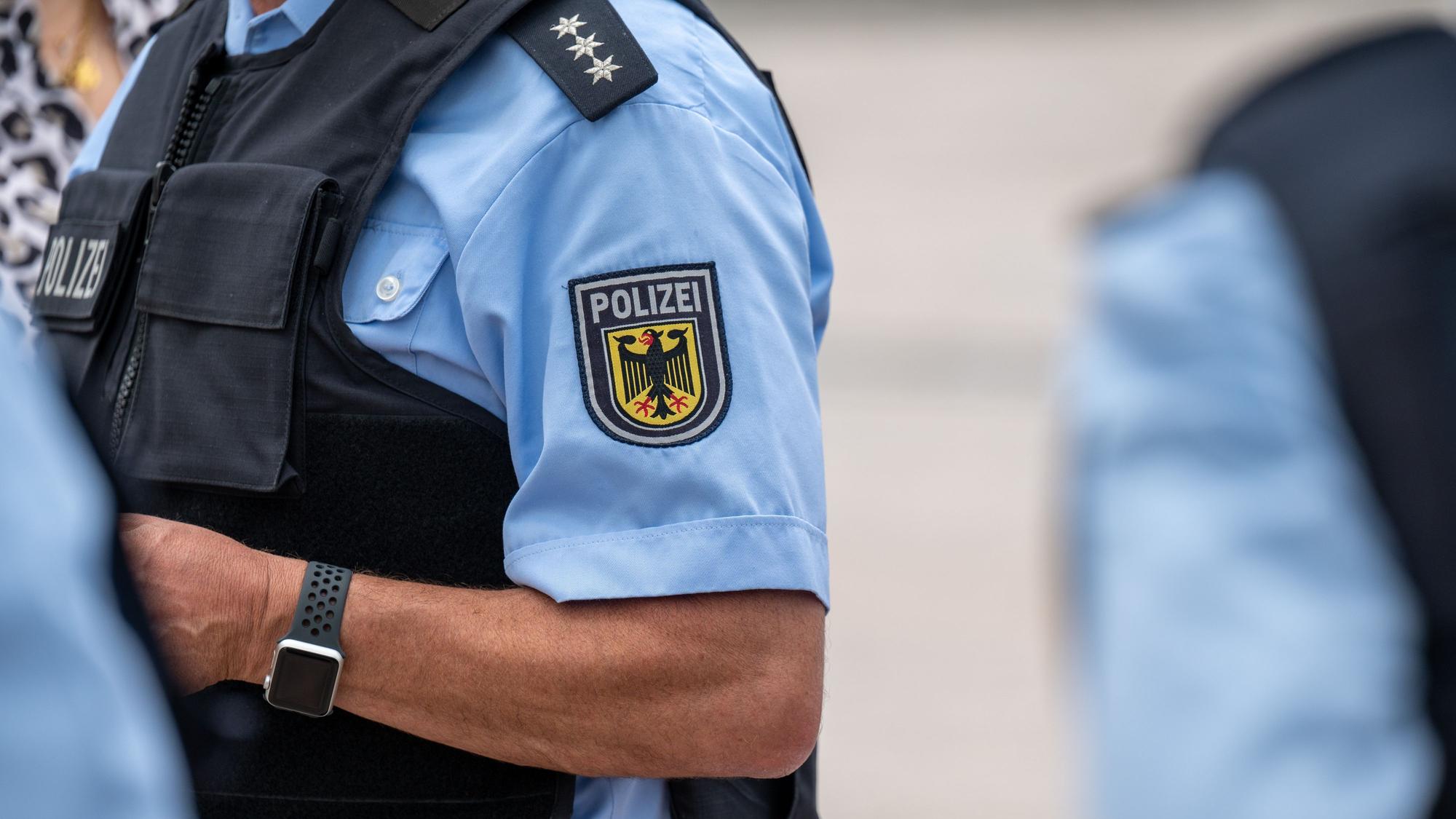 Das Emblem der Bundespolizei trägt das Bild des Bundesadlers.