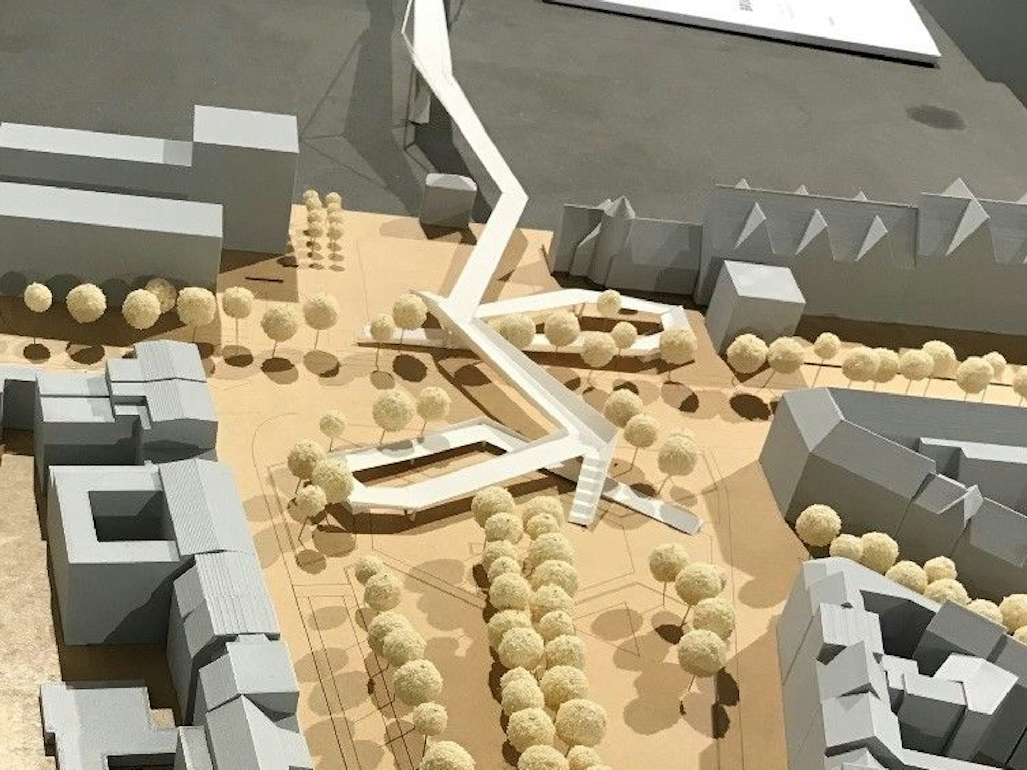 Ein Modell von TH Köln-Absolvent Eike Heidelberg für die neue Fußgänger- und Radfahrerbrücke vom Deutzer Hafen zum Ubierring