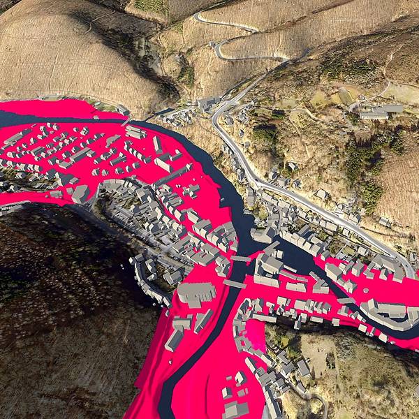 In Rot sind in der Simulation die im Juli 2021 überfluteten Bereiche der Gemünder Innenstadt dargestellt.