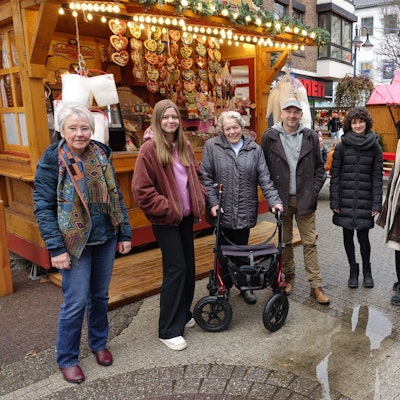 Vertreter der jungen und der älteren Generation sprachen über ihre Sorgen und Wünsche zum Jahreswechsel.