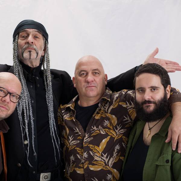 Die Mitglieder der Band Dead Slow Stampede