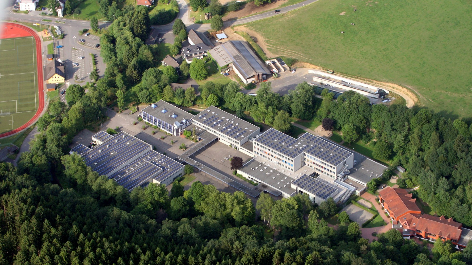 Luftbild von der Gesamtschule Kürten