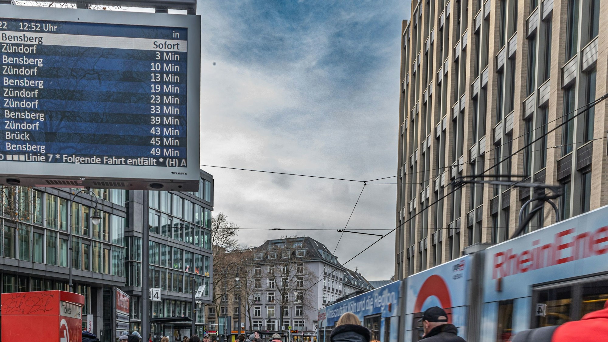Langes Warten: Auf einzelnen Linien kommt es bereits ab 6. Februar zu Einschränkungen.