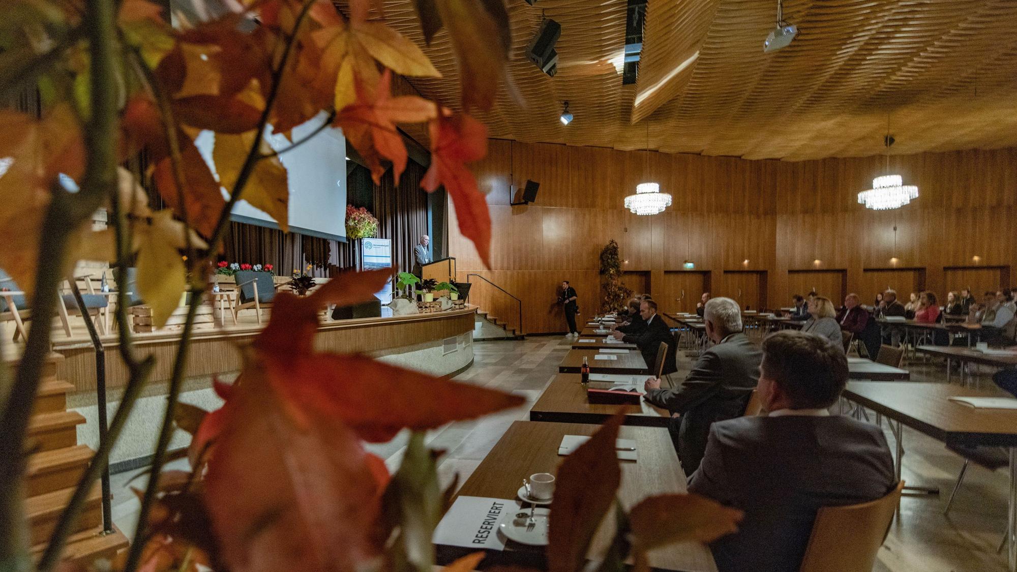 Stadthalle in Rheinbach von innen.
