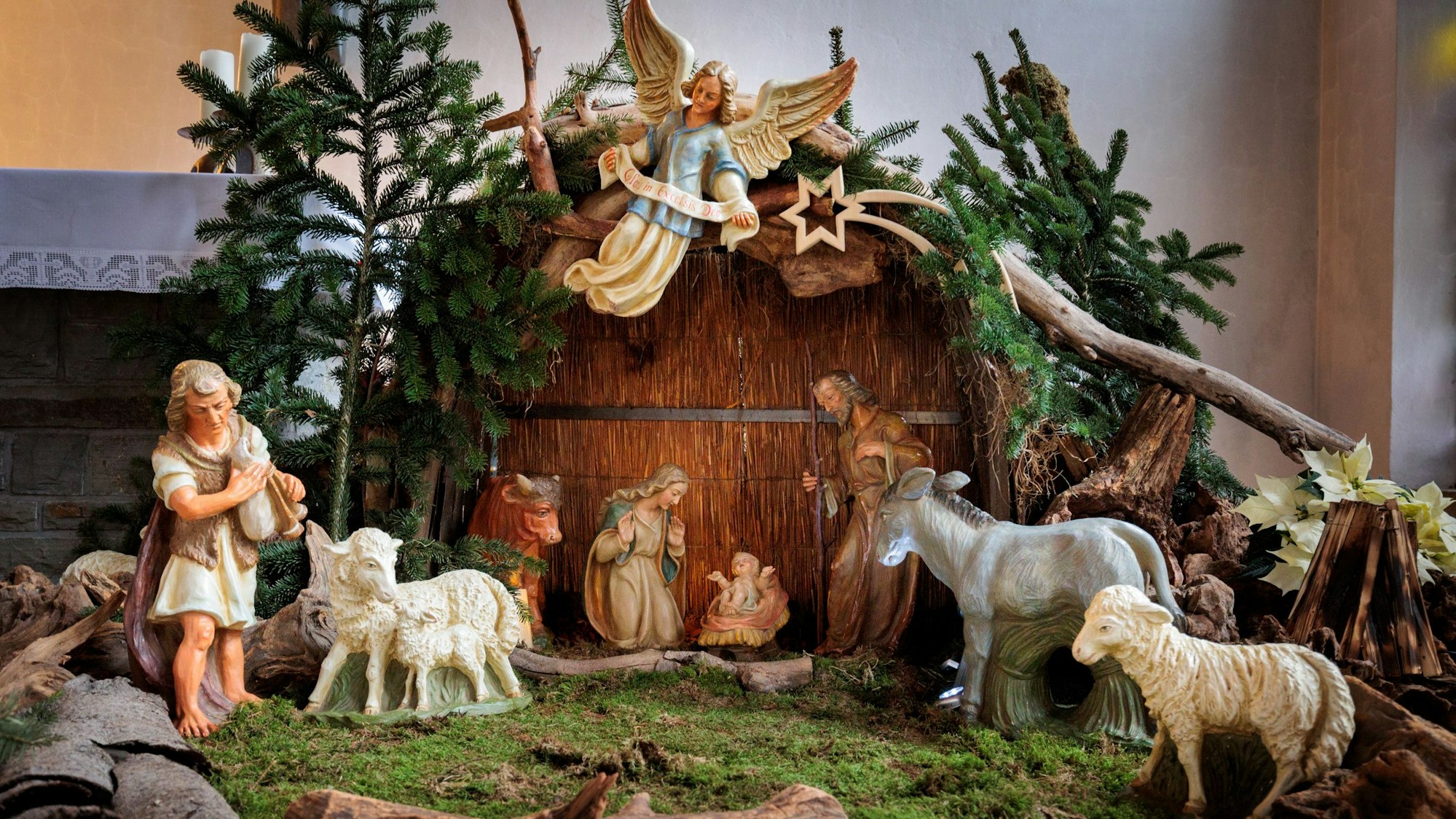 Krippe in der katholischen Kirche St.
Joseph in Morsbach-Lichtenberg.