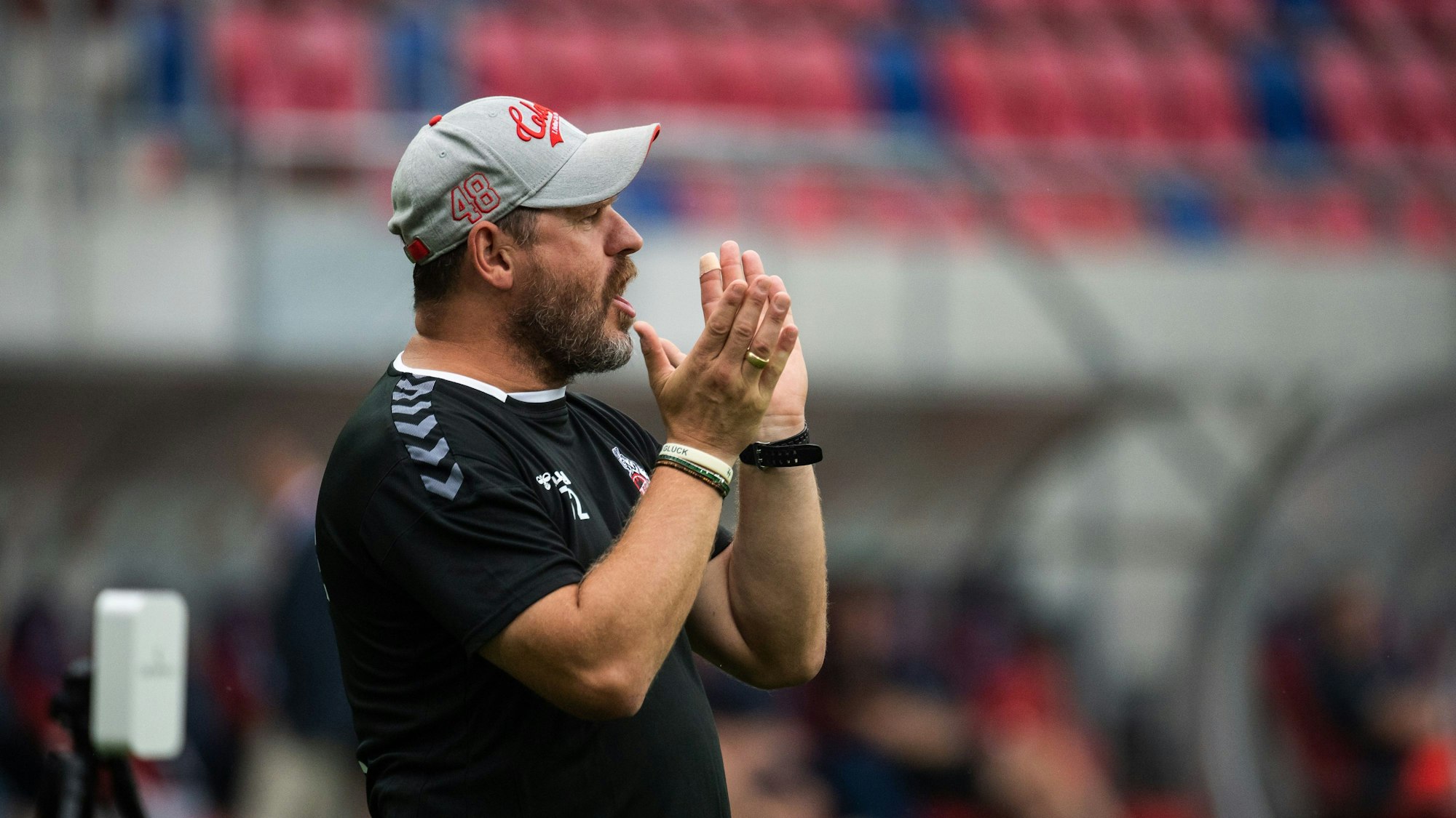 1. FC Köln, Trainer Steffen Baumgart im Training.