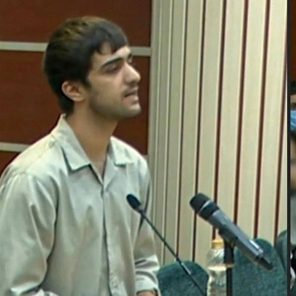 Mohammad Mahdi Karami und Seyyed Mohammad Hosseini, die am Samstagmorgen hingerichtet wurden, bei einer Gerichtsverhandlung in Karadsch am 5. Dezember.
