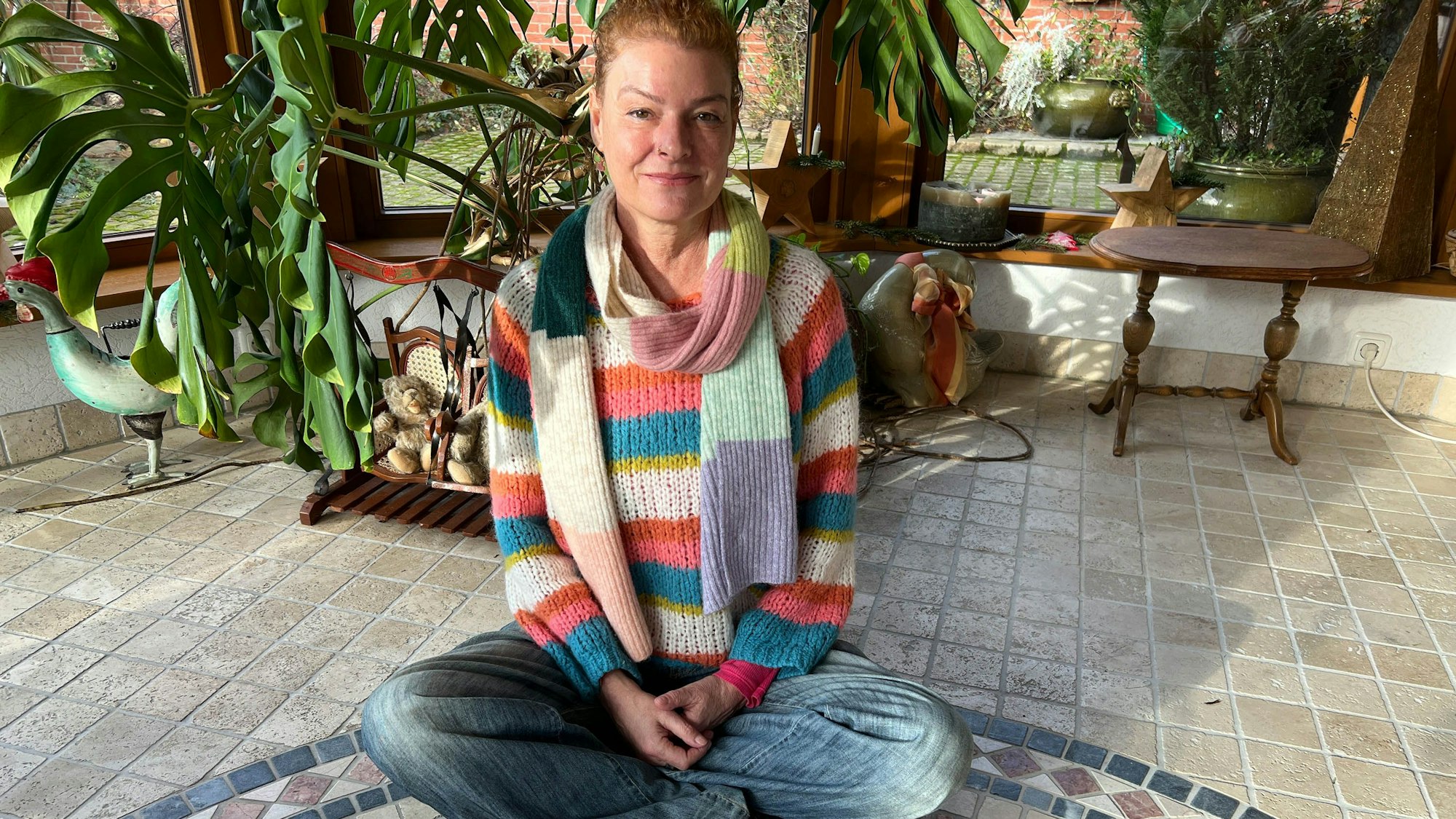 Christiane Gey aus Kerpen engagiert sich in Indien und hat jetzt ein Buch herausgegeben.