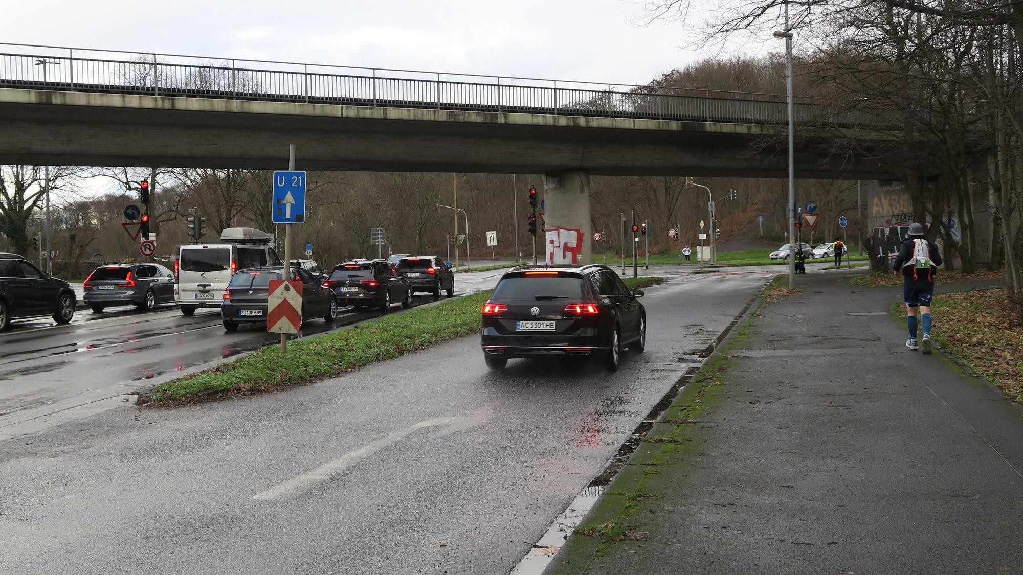 9.1.2023, Vingst, Ostheim: freilaufender Rechtsabbieger aus Süden kommend (wird entfernt) . Foto: Hermans