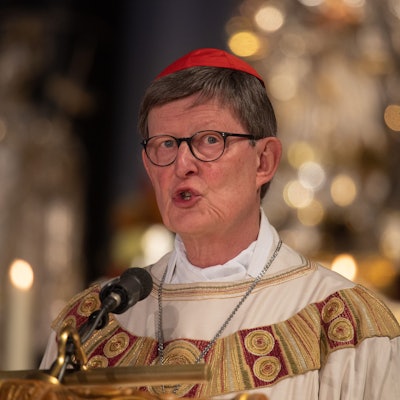 Der Kölner Kardinal Rainer Maria Woelki spricht während eines morgendlichen Gottesdienstes