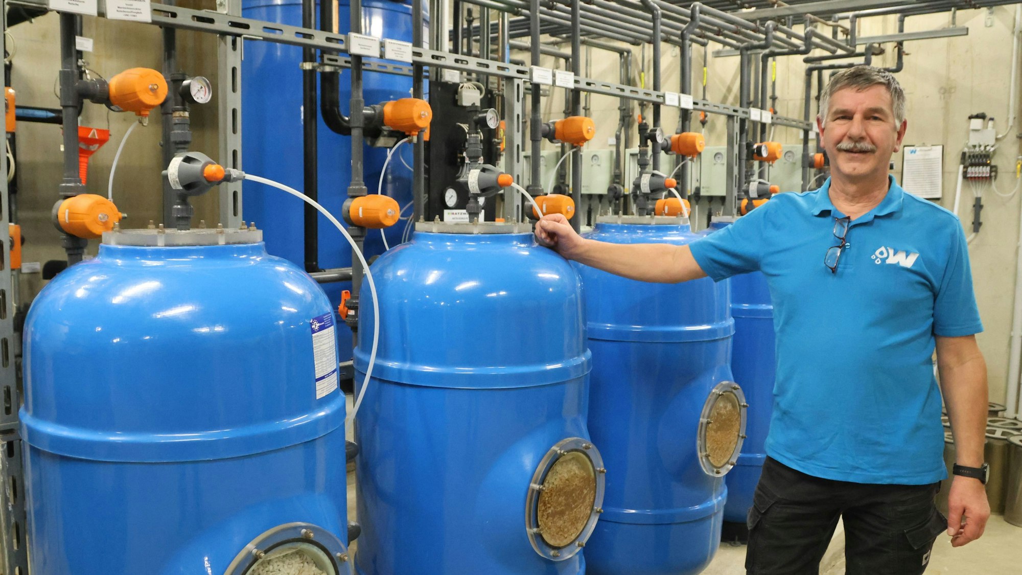 Jürgen Eisbach an den Marmorkiestürmen.