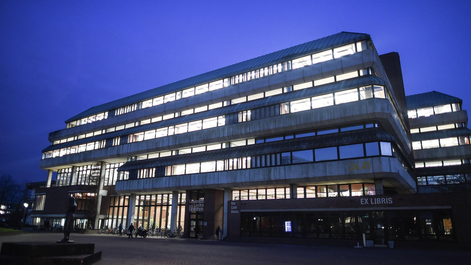 Die Bibliothek an der Henrich-Heine-Universität Düsseldorf. (Archivbild)