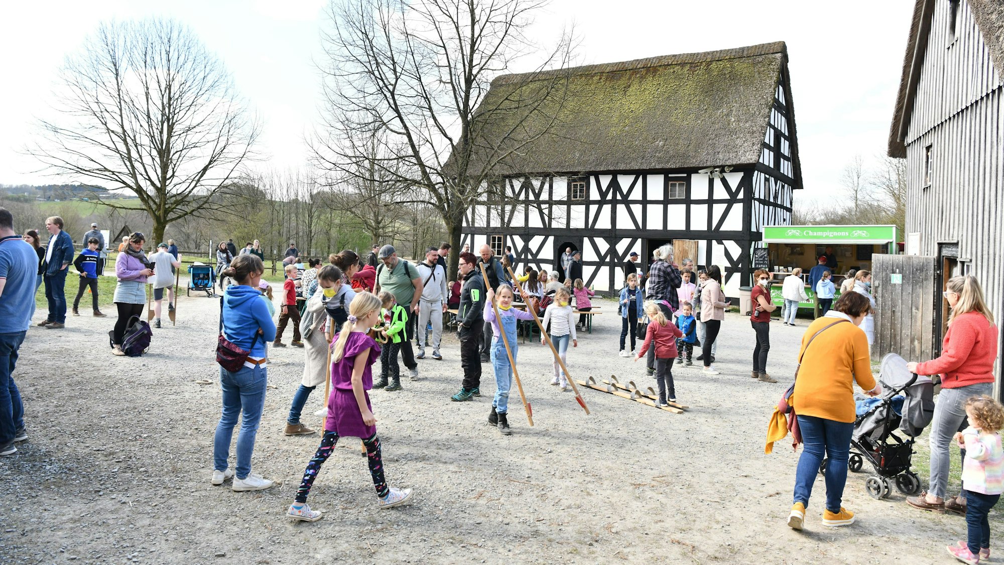 Aufnahme vom Saisonstart im LVR-Freilichtmuseum Lindlar.