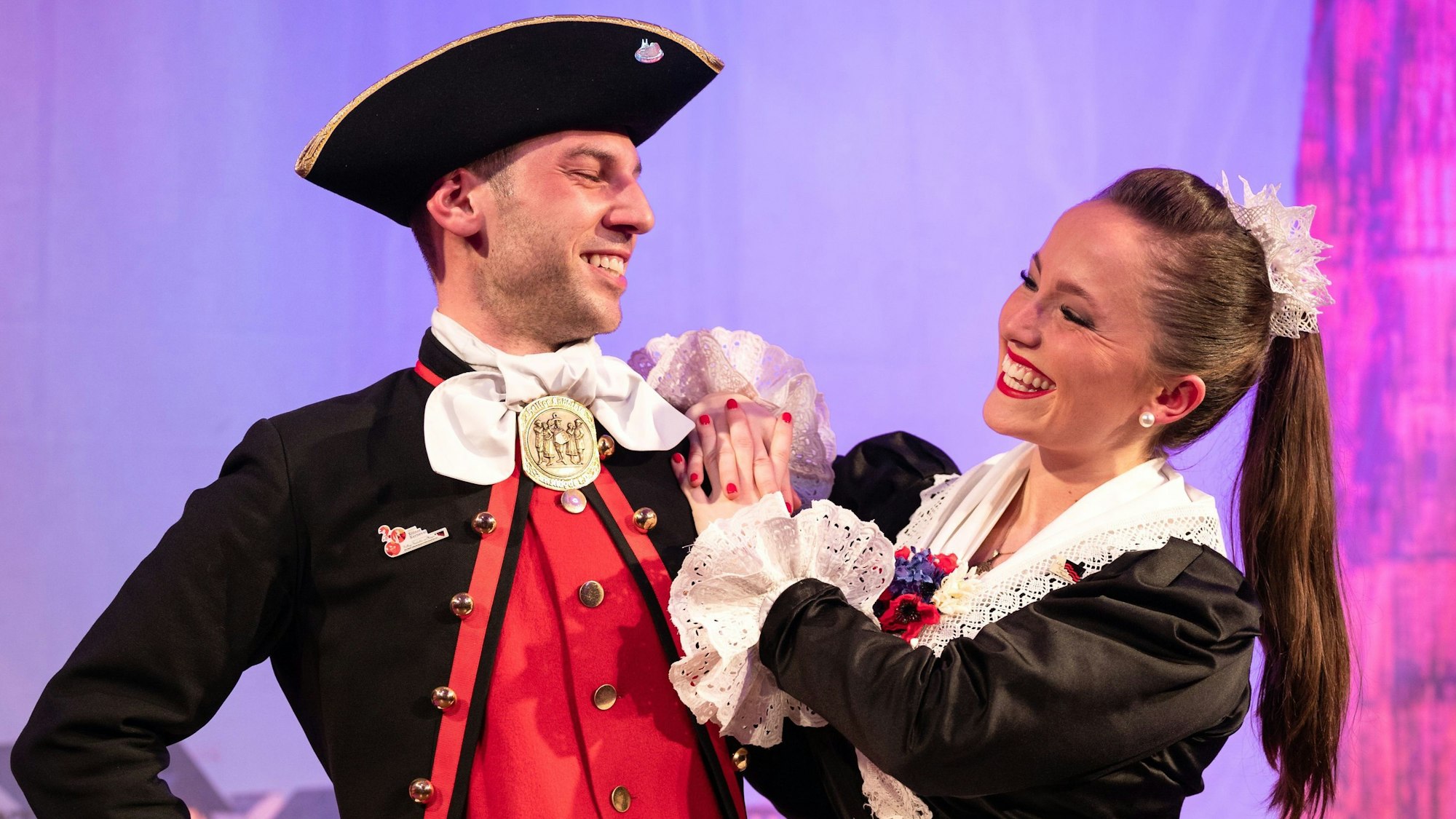 Das Tanzpaar der Helligen Knäächte un Mägde