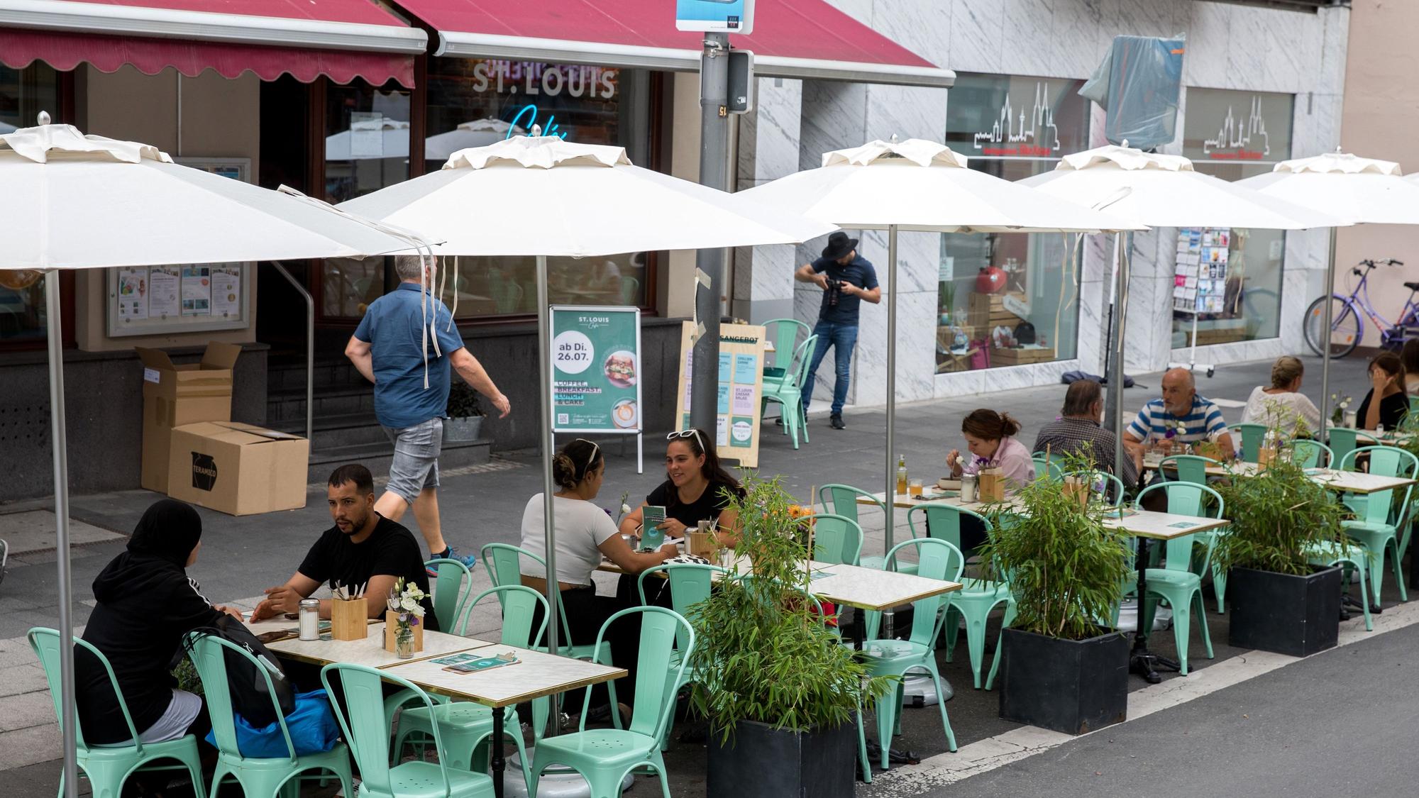 Außenbereich des St. Louis Cafés