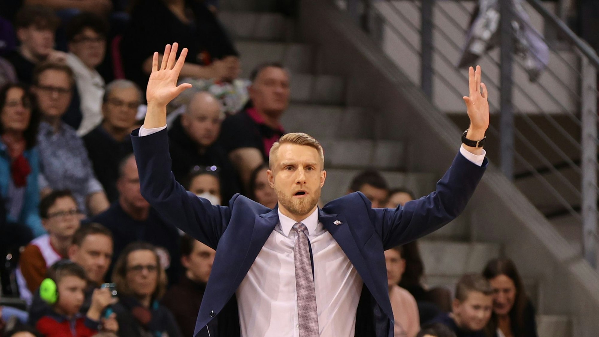 Headcoach Tuomas Iisalo (Bonn), Bonn, Deutschland 06.01.2023, Telekom Dome, Basketball Bundesliga, 14. Spieltag, Telekom Baskets Bonn vs Rostock Seawolves.