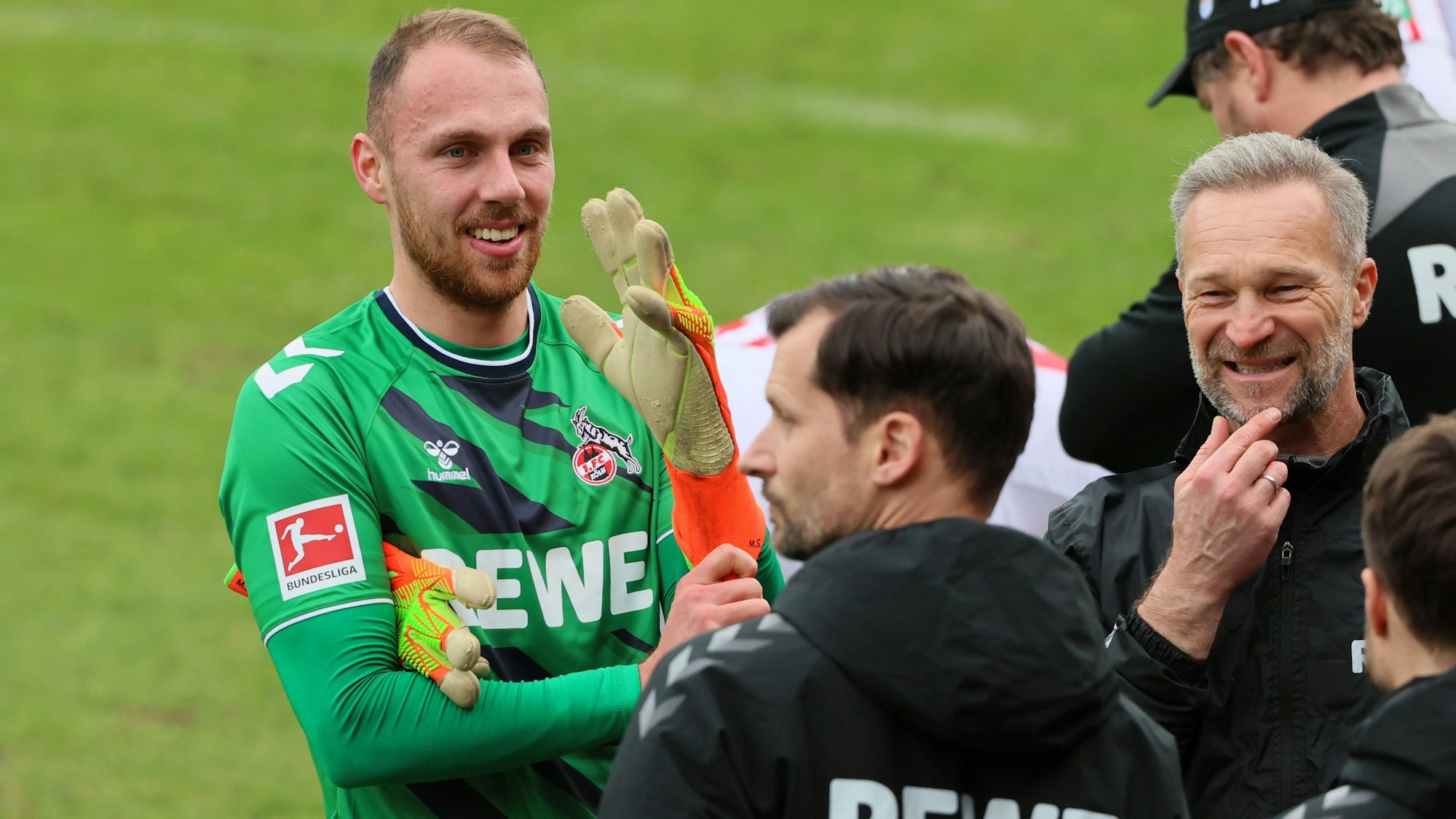 1. FC Köln vs. Preußen Münster, Testspiel, Trainingsspiel, links: Marvin Schwäbe (1. FC Köln), 21.12.22, Bild: Herbert Bucco