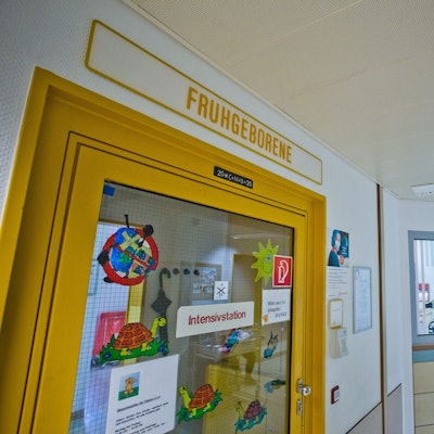 Babyklappe, Klinikum Oberberg Babyklappe GM