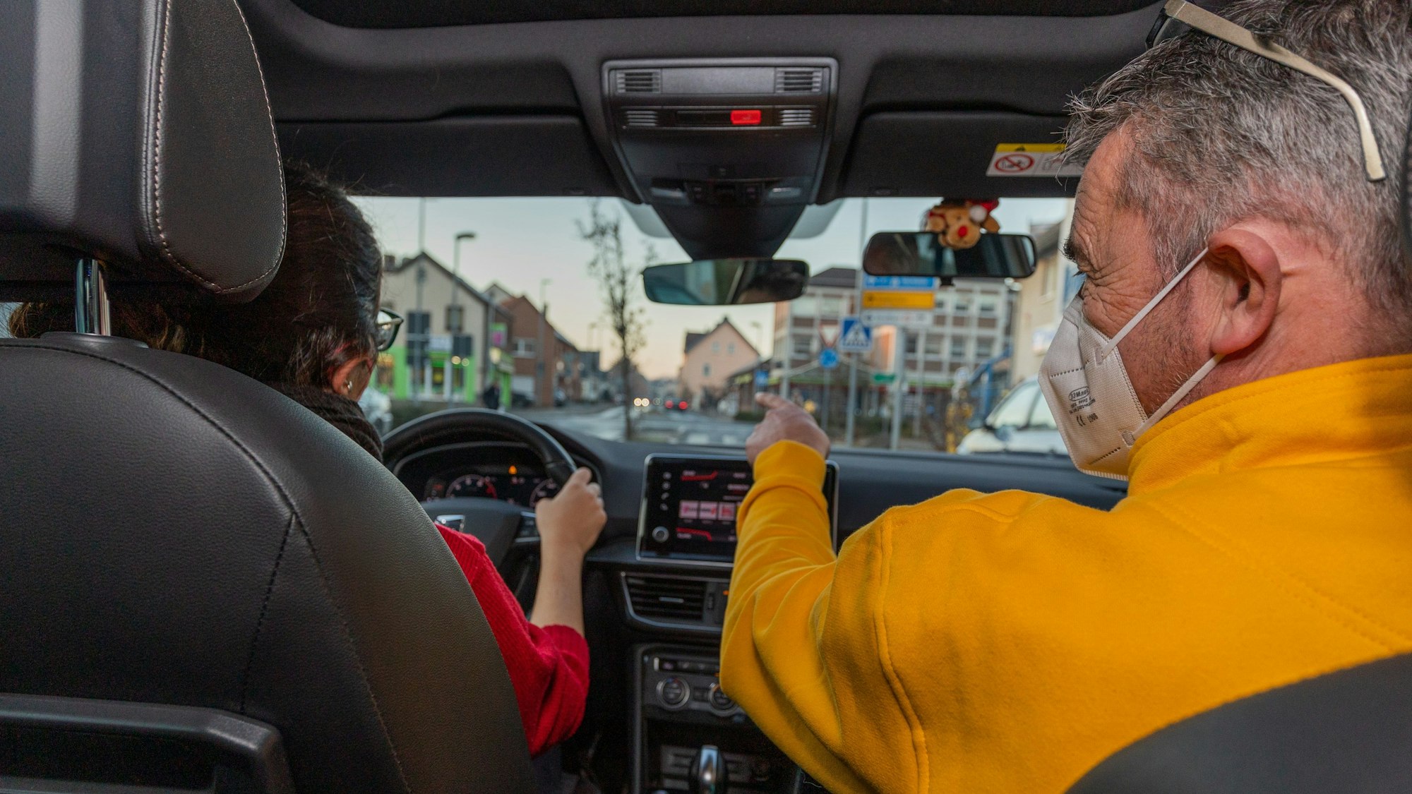 Die letzte Chance vor Fristablauf setzte Sofia Zappata unter Druck, aber sie hat bei Wilfried Rang bestanden. Foto: Meike Böschemeyer
