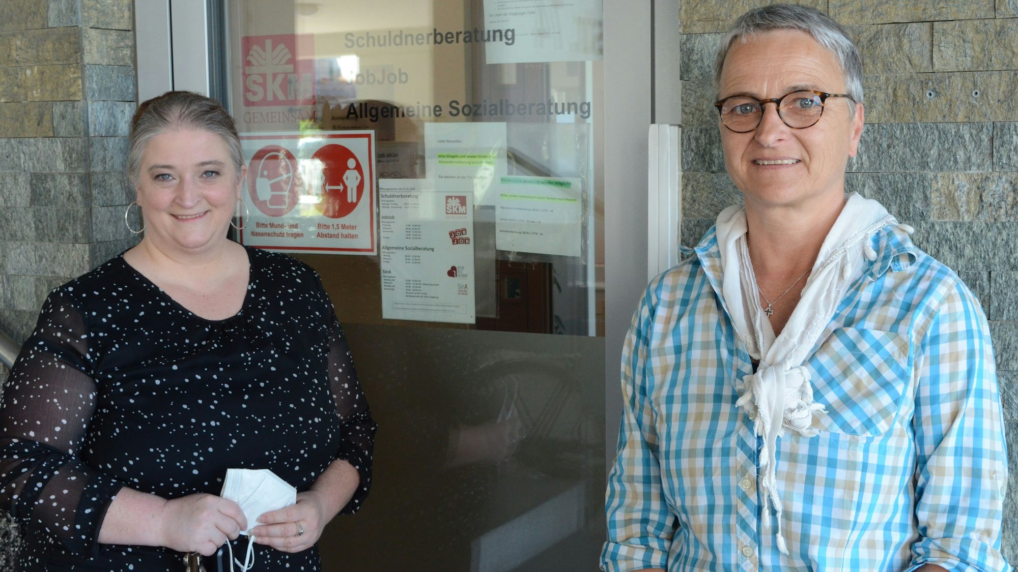 Siegburg, Beratungsstellen Arbeit Daniela Schmid (links) und Alexa Fierlings vom SKM