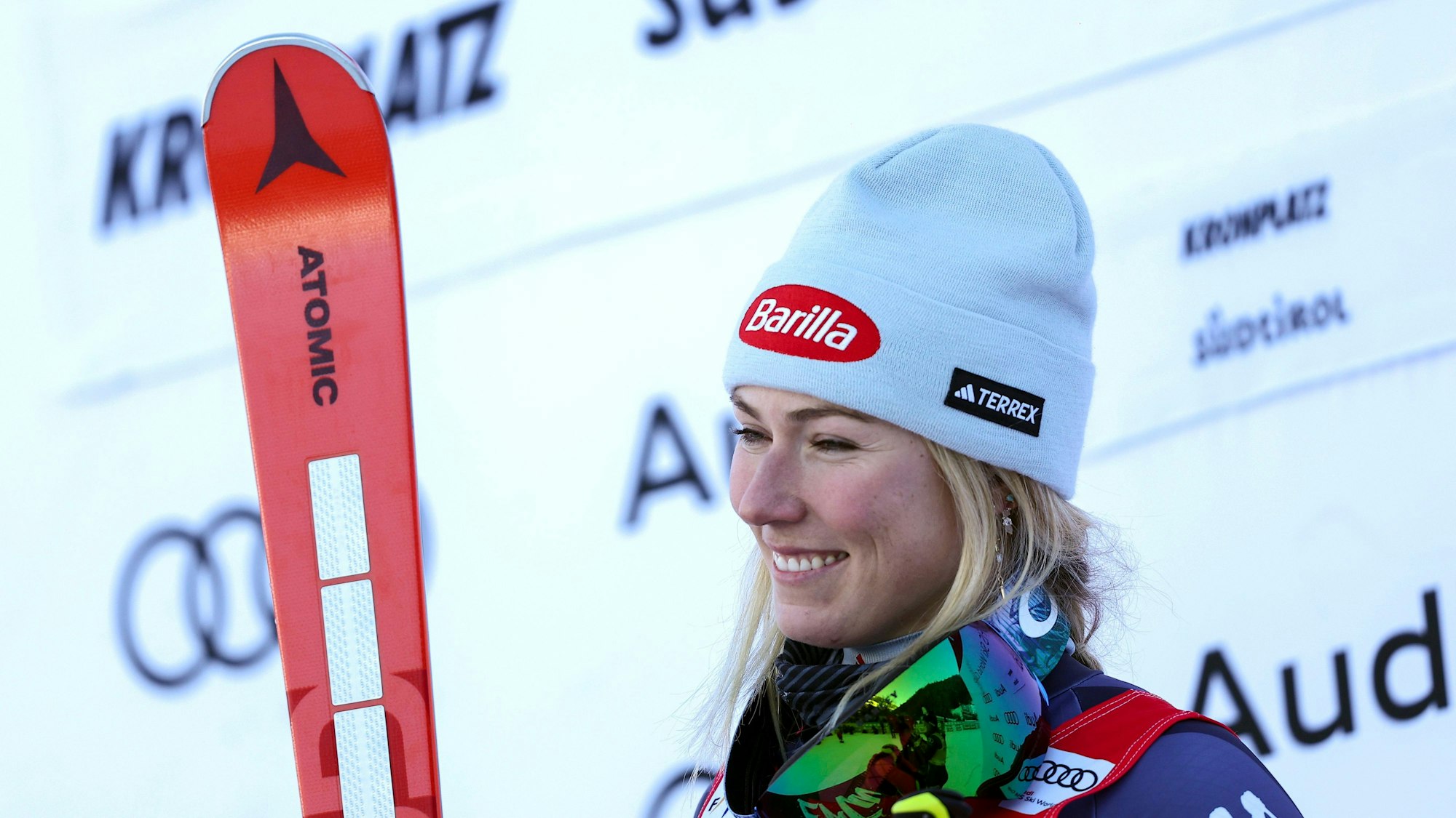US-Skifahrerin Mikaela Shiffrin geht mit ihrem 83. Weltcup-Sieg als erfolgreichste Athletin im alpinen Ski-Sport in die Geschichte ein.