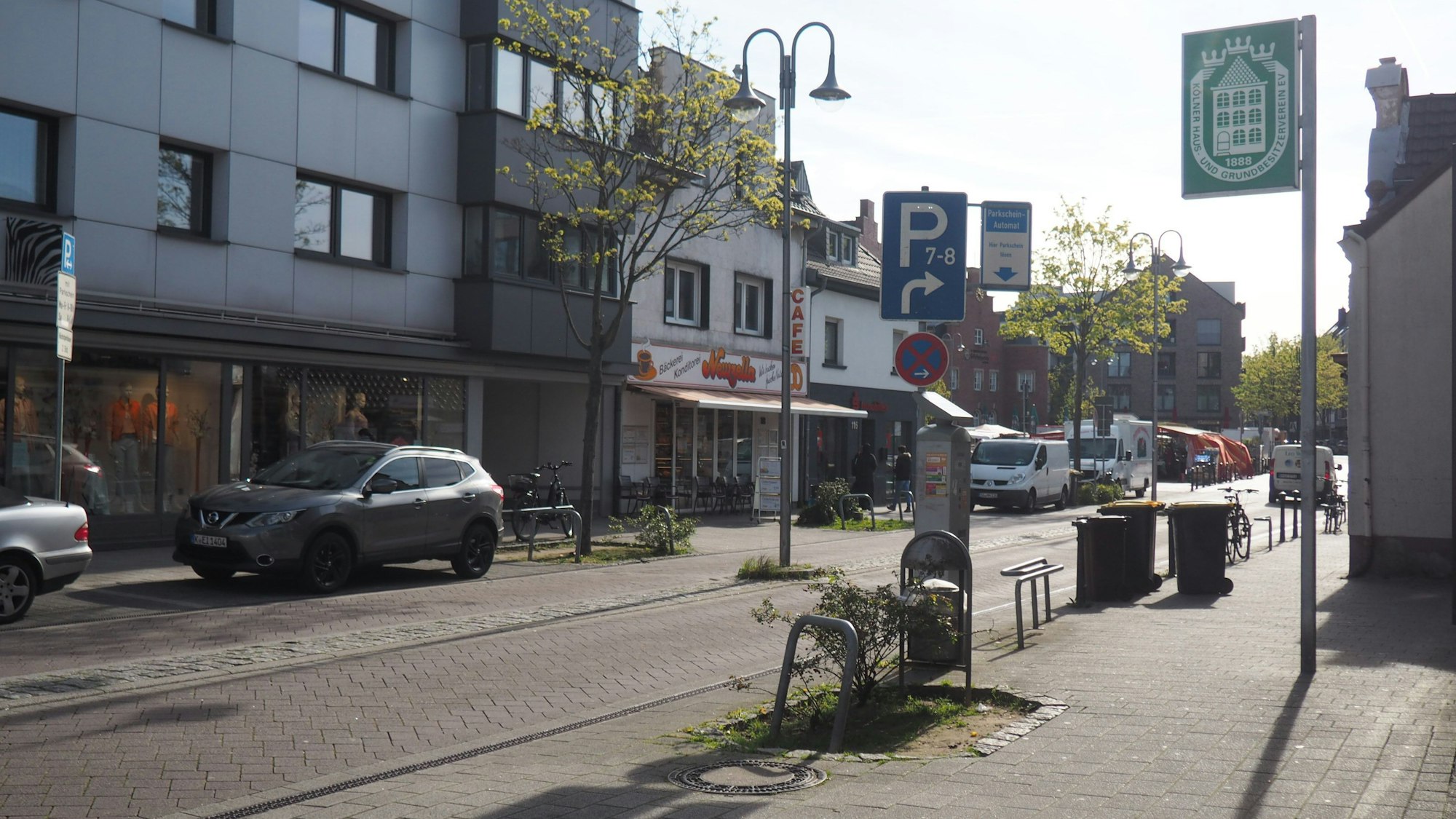 Venloer Straße in Pulheim.