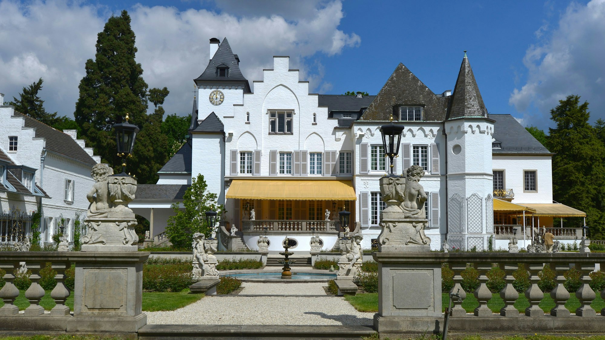 Das denkmalgeschützte Schloss Röttgen.